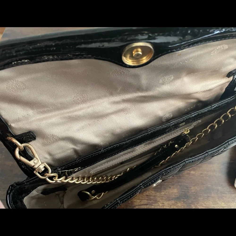 Quilted Shoulder or Clutch Bag - Picture 4 of 6